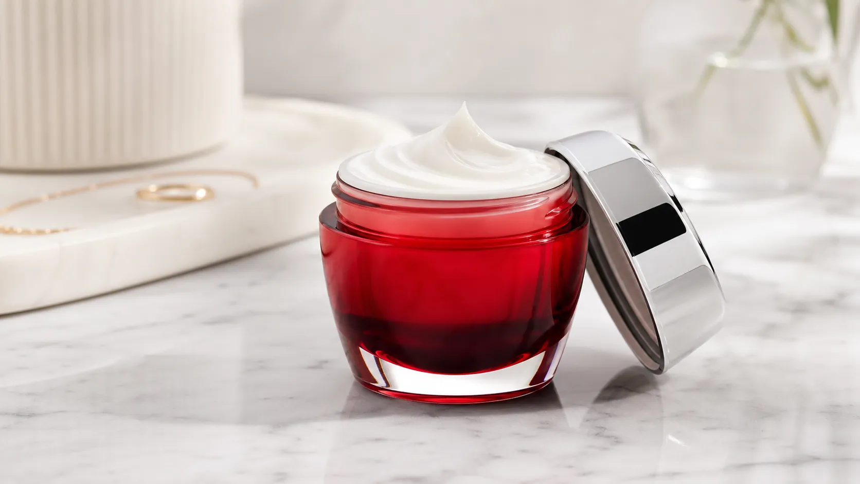 Olay Regenerist Micro-Sculpting Cream Review 2026