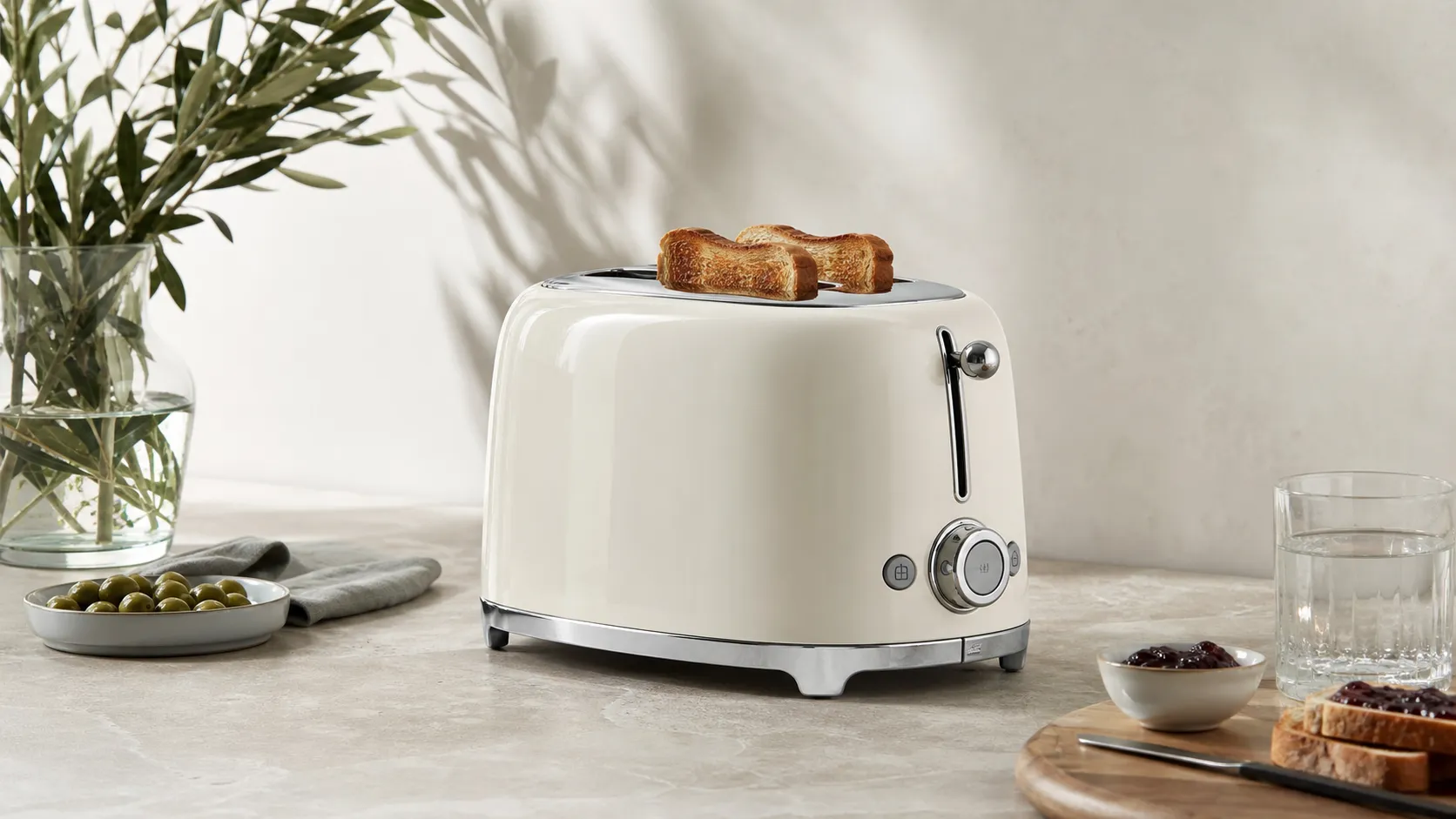 Smeg 2-Slice Toaster 50's Retro Style Review 2026