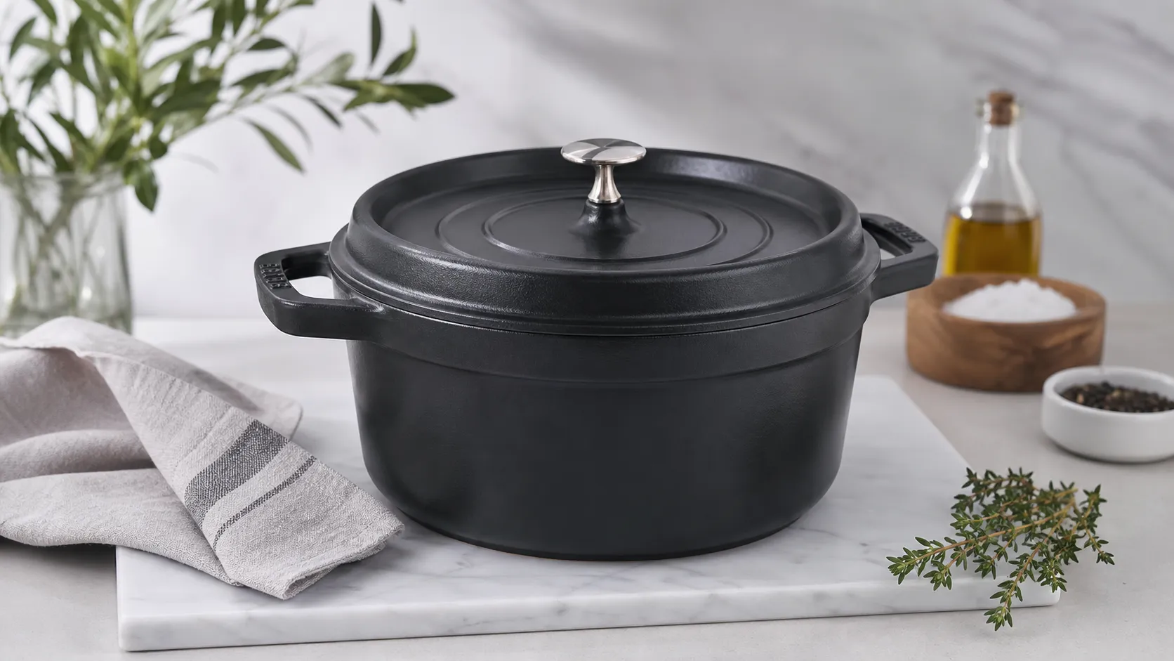 Staub Cast Iron Round Cocotte, 5-1/2 qt Review 2026